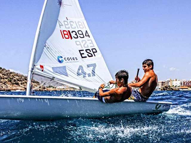 Navegando con un Láser en Mazarrón